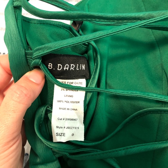 Emerald Cocktail Dress ☘️ - Picture 3 of 5